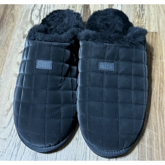 NEW Kith Puffed Classic Logo Slipper Kithmas Black KHM150094-001 Men's Size 43 - Picture 3 of 5